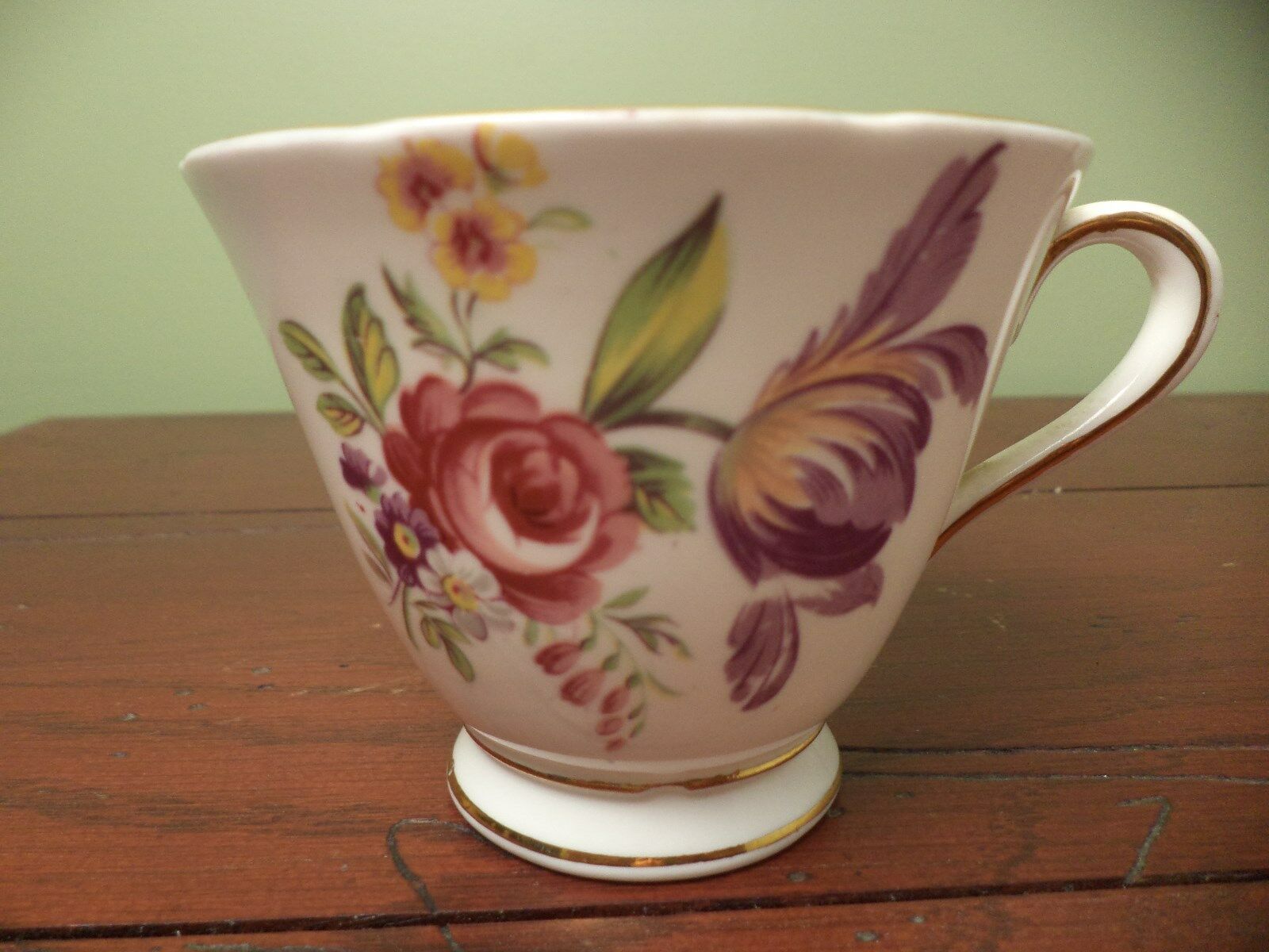 Vintage Tuscan Fine English Bone China Collector's Cup Made In England Montrose